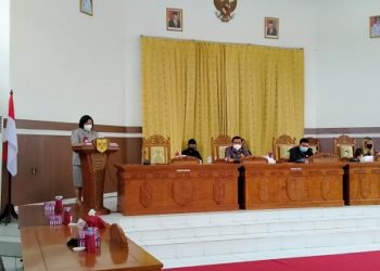 Dua Raperda Inisiatif DPRD Gumas Diterima
