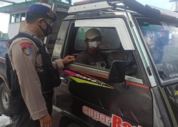 Polisi Berikan Sosialisasi Protokol Kesehatan Ke Warga Seruyan