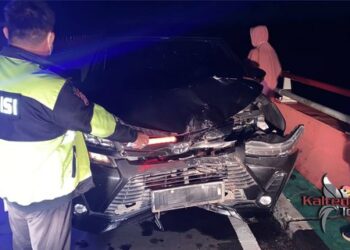 Akibat Gagal Fokus, Pengemudi Avanza Tabrak Motor Hingga Pengendara Terpental
