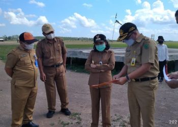 Respons Keluhan Warga, Bupati Pulang Pisau Turun ke Desa Mulyasari