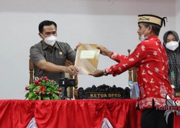 Dewan Sampaikan Sambutan Perubahan Perda Tentang Pengendalian Minuman Beralkohol