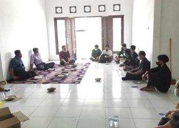 Suasana pertemuan antara Mahasiswa Bartim dan Pimpinan DPRD Bartim.(ist)