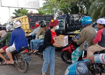 Kelompok Cipayung Bersatu Gelar Aksi Galang Dana Bagi Masyarakat Terdampak Banjir di Kalteng