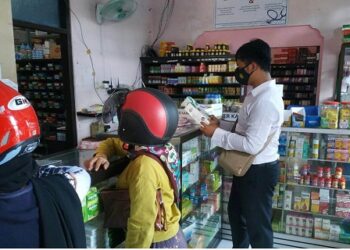 Polres Seruyan Tetap Rutinkan Cek Dan Kontrol Ketersediaan Alkes Di Apotek Kabupaten Seruyan