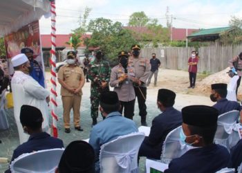 Wakapolda Kalteng Tinjau Vaksinasi Santri Pesantren di Kotim