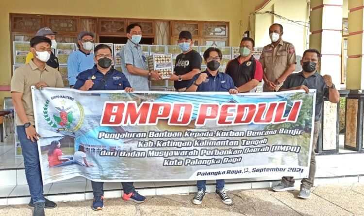 BMPD Kalteng Salurkan Bantuan Untuk Warga Korban Banjir