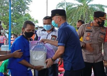 Bank Kalteng Gandeng Pemkab Gumas Salurkan Bantuan untuk Korban Banjir