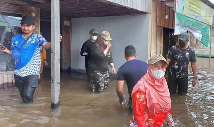 Ribuan Warga Desa Hanjalipan Masih Merasakan Banjir
