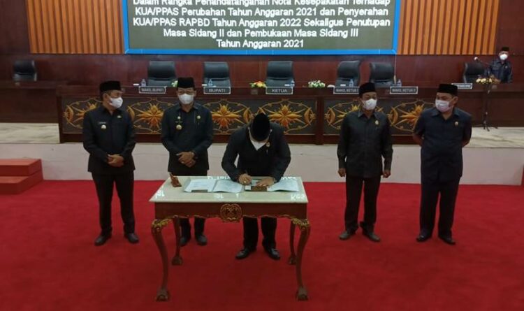 DPRD Mura Bersama Eksekutif Lakukan Penandatanganan Nota Kesepakatan KUA-PPAS