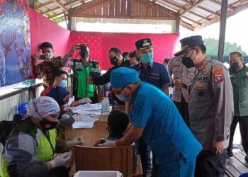Serbuan Vaksinasi Polda Kalteng, Menyasar ke Warga Kecamatan Rungan