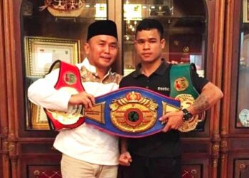 Gubernur Kalteng Bantu Petinju Profesional Hamson Eyger Secara Pribadi