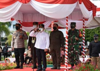Gubernur Pimpin Apel Gelar Personil Sarpras Penanganan Darurat Bencana Banjir