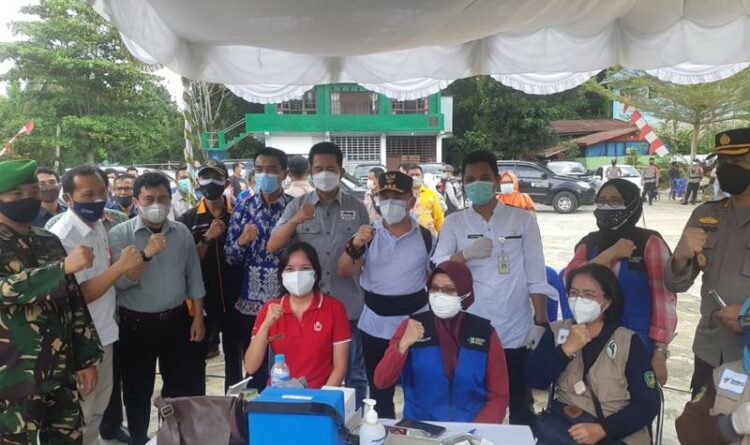 Gubernur Kalteng Percepatan Vaksinasi Pelajar Untuk Persiapan PTM