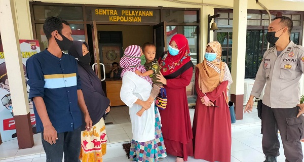 Sempat Tersesat, Seorang Bocah Ditemukan Polsek Ketapang