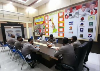 Wakapolres Beri Pembekalan Ke Brigadir Promosi Perwira Di Lingkungan Polres Seruyan