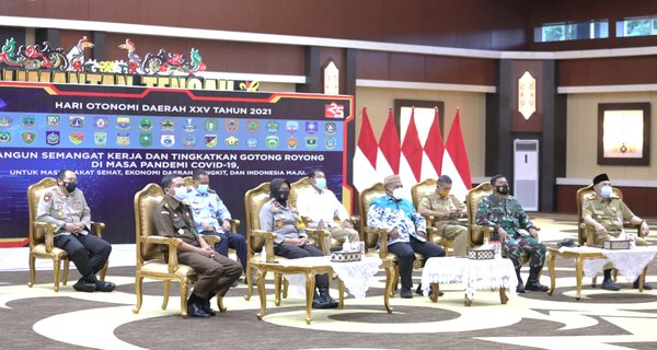 Wagub Kalteng Hadiri Puncak acara Peringatan Hari Otonomi Daerah XXV Tahun 2021