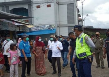 Bupati Bartim Tinjau Pasar Temanggung Djajakarti, Ajak Pedagang Patuhi Penertiban