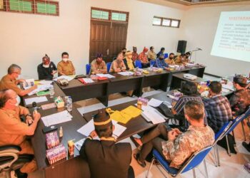 DLH dan BNF Sosialisasikan Pedoman Pengakuan Masyarakat Hukum Adat Kalteng