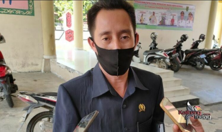 DPRD Barsel Mengajak Masyarakat Mensukseskan Program Vaksinasi