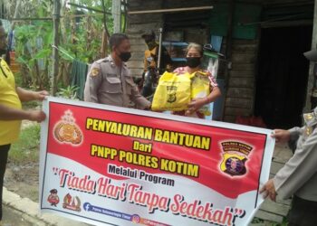 Kapolres Kotim Tiada Hari Tanpa Sedekah