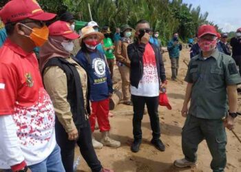 Dukung Pengembangan Pantai Siamuk