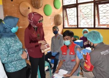 Ketua TP PKK Kalteng Imbau Masyarakat Tetap Taat Prokes