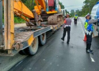 Legislator Gunung Mas Ini Setuju Truk Bermuatan Berat Ditertibkan