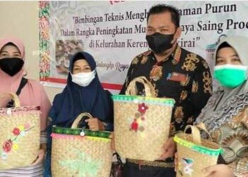 Lurah Kereng Bangkirai Gelar Pelatihan Bagi UKM