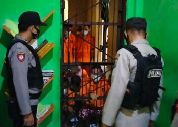 Pantau Kesehatan Tahanan, Petugas Piket Jaga Tahanan Cek Rutin Pagi & Malam Hari
