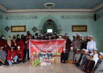 Peringati Hari Jadi ke-34 Tahun, STIH Habaring Hurung Sampit Gelar Baksos 2