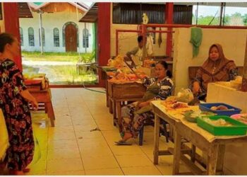 Situasi Pasar Rakyat Pelita Hulu Sepi Pembeli, Begini Keluhan Para Pedagang