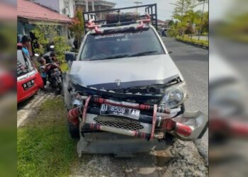 Tabrakan Avanza dan Hilux di Kuala Kurun, Pengemudi Masuk Rumah Sakit