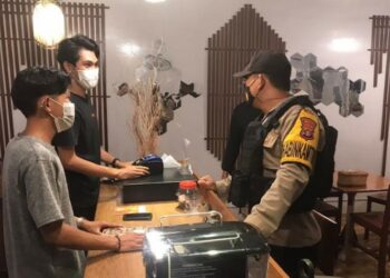 Tim Yustisi Polres Seruyan Imbau Warga Kuala Pembuang Tetap Patuhi Prokes