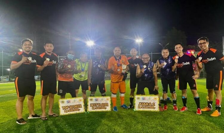 Borong Empat Gelar, Tim SIWO PWI Kalteng Juarai Turnamen Mini Soccer PWI KOTIM CUP I