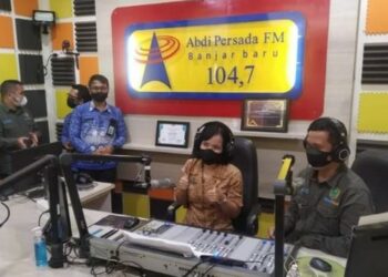Diskominfostandi Pulpis Kaji Banding ke LPP Radio Abdi Persada Banjar Baru