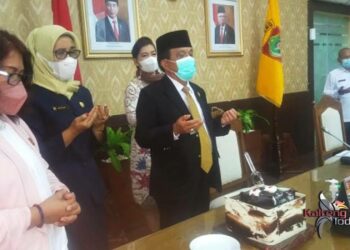 Waket I Dapat Kejutan di HUT ke - 72 Tahun
