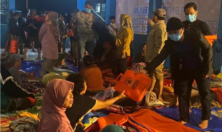 Sugianto Sabran Pastikan Cek Sarana Untuk Pengungsi Banjir