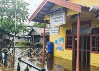Banjir Rendam Wilayah Desa Tumbang Bulan