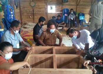 Disdagprenkop Latih Pengrajin Untuk Pemulihan Ekonomi Indonesia