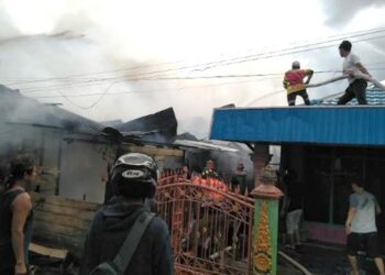 Barak Lima Pintu Kabupaten Kapuas Ludes Terbakar
