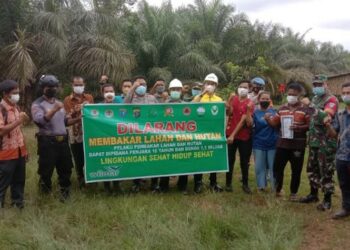 Antisipasi Karhutla, Polsek Telawang Giatkan Sosialisasi Kepada Warga