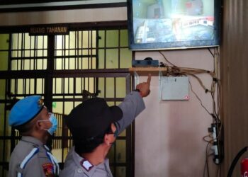 Pengawasan dan Razia Sipropam Diruang Tahanan Mako Polres Katingan