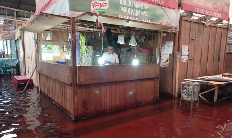 Banjir Pasar Kahayan, Pedagang Mulai Kembali Buka Toko