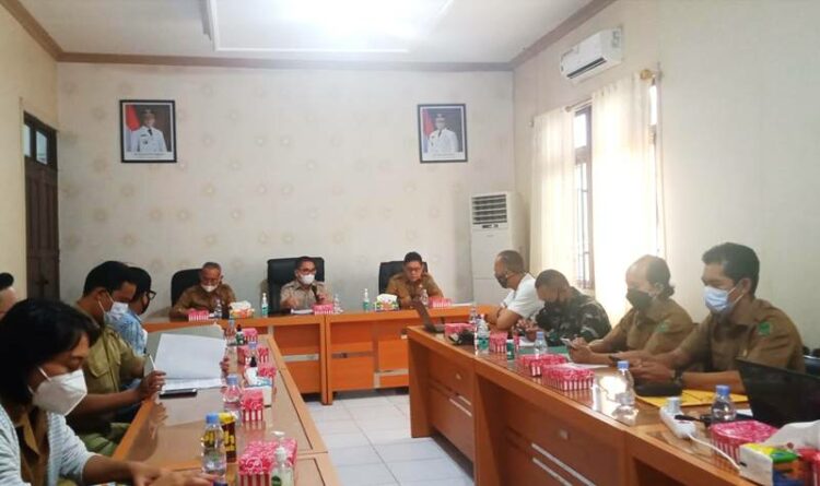 Sekda Pimpin Rapat Kaji Cepat Dampak Karhutla