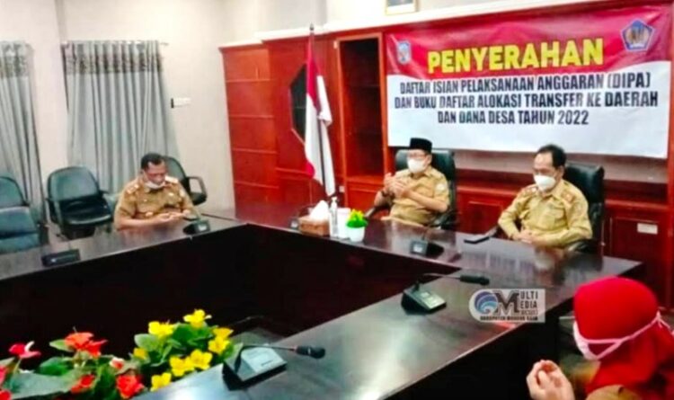 Wakil Bupati Mura Hadiri Penyerahan DIPA dan Daftar Alokasi TKDD 2022 Secara Virtual