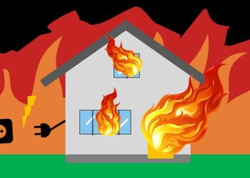 Ini Pesan DPKP Saat Musim Penghujan Cek Kabel Listrik dan Atap Rumah
