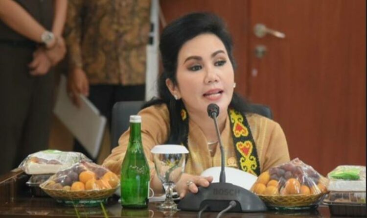 Ary Egahni Ben Bahat Dukung Pelaksanaan Konferda GAMKI Kalteng ke - IV
