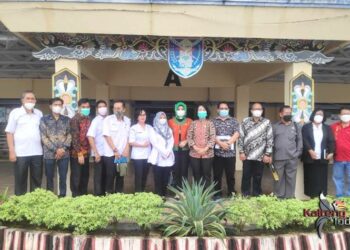 Anggota DPRD Kalteng Kunjungi SMAN 1 Dusel, Kabupaten Barsel