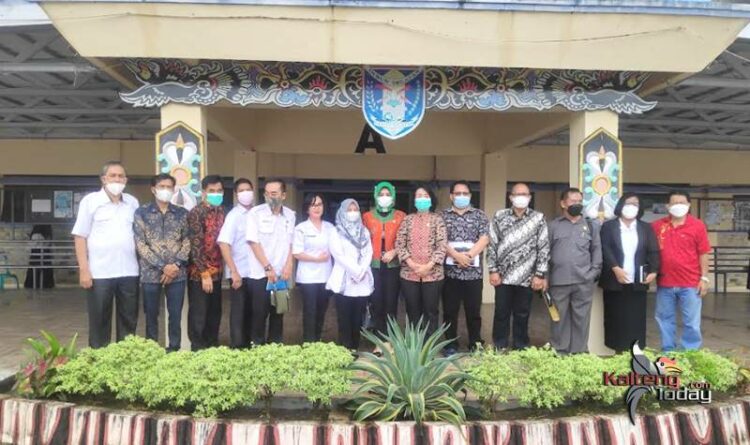 Anggota DPRD Kalteng Kunjungi SMAN 1 Dusel, Kabupaten Barsel