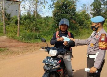Jelang Nataru, Polsek Danau Sembuluh Patroli Yustisi dan Prokes Ke Warga